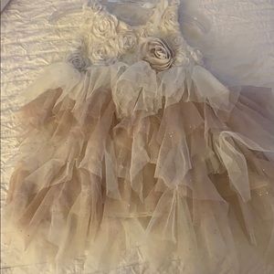 White/light pink dress